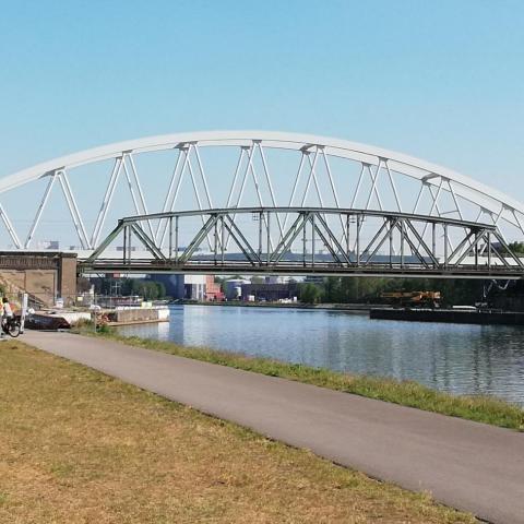 Victor Buyck Steel Construction Spoorbrug Kuringen